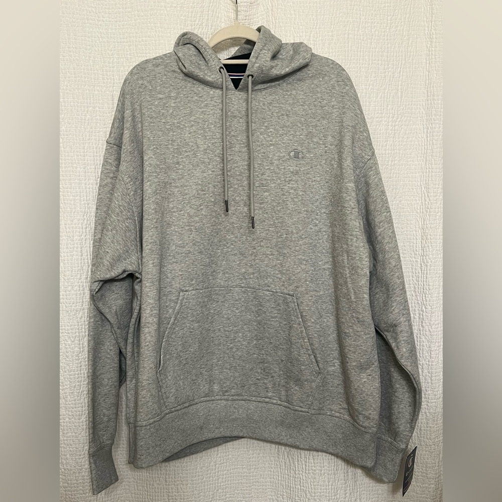 Champion Men’s Heather Gray Hoodie — NWT